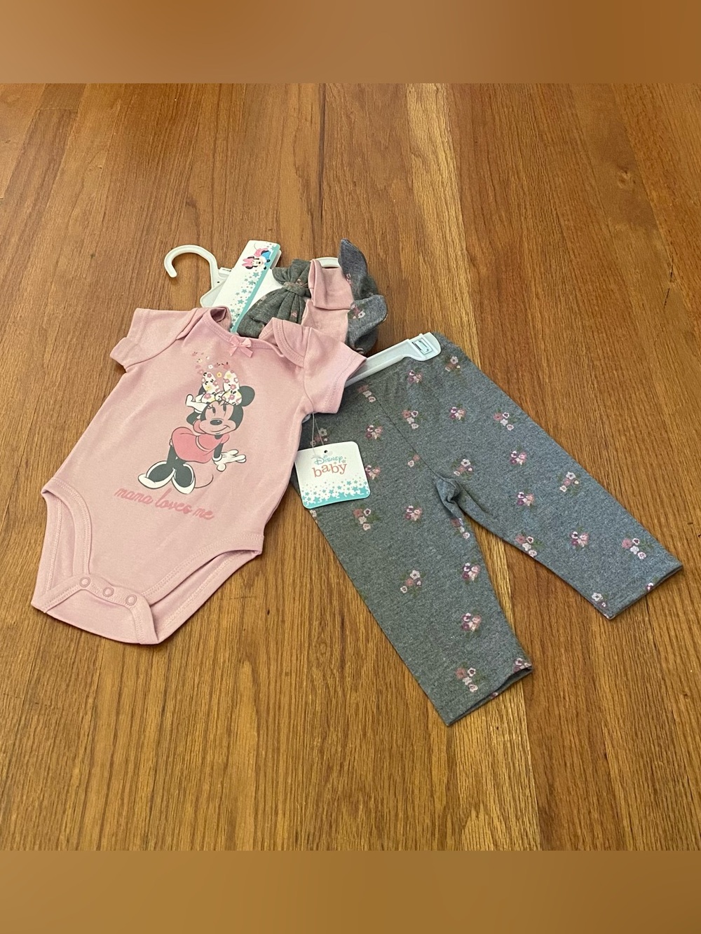 Disney Baby Pink Minnie Mouse Mama Loves Me Bodysuit Girls Set